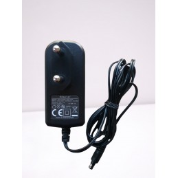24V 2A Priz Tipi Adaptör – Plastik Kasa, 5.5x2.5 mm Uçlu