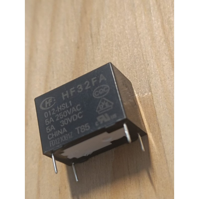 HF32F 12V Röle – 10A, SPDT (1 Form A) – Endüstriyel Uygulamalar İçin
