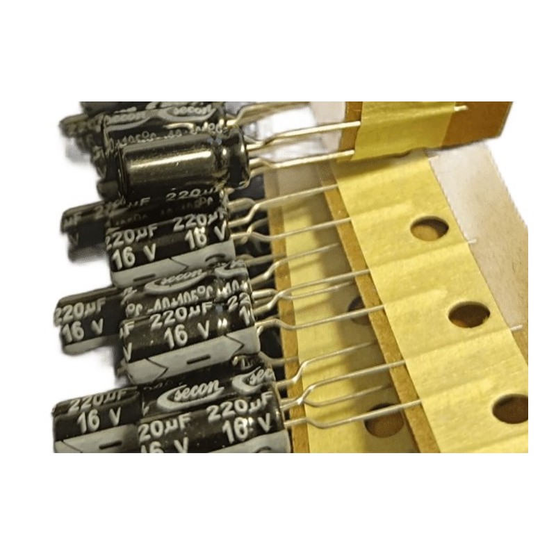 220µF 16V Elektrolitik Kondansatör – 6x11mm, Alüminyum, Radial Tip (100 Adet)