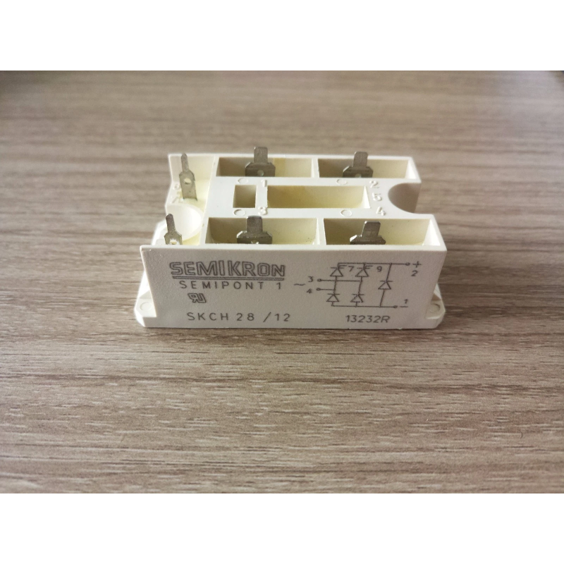SEMIKRON SKCH28‑12 28 A 1,2 kV Kontrol Edilebilir Tek Faz Bridge Modülü | SEMIPONT 1 | Vida ile Panel/Şasi Montaj